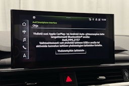 sininen Audi A4 2022 kuva 24.