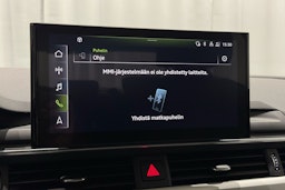 sininen Audi A4 2022 kuva 25.