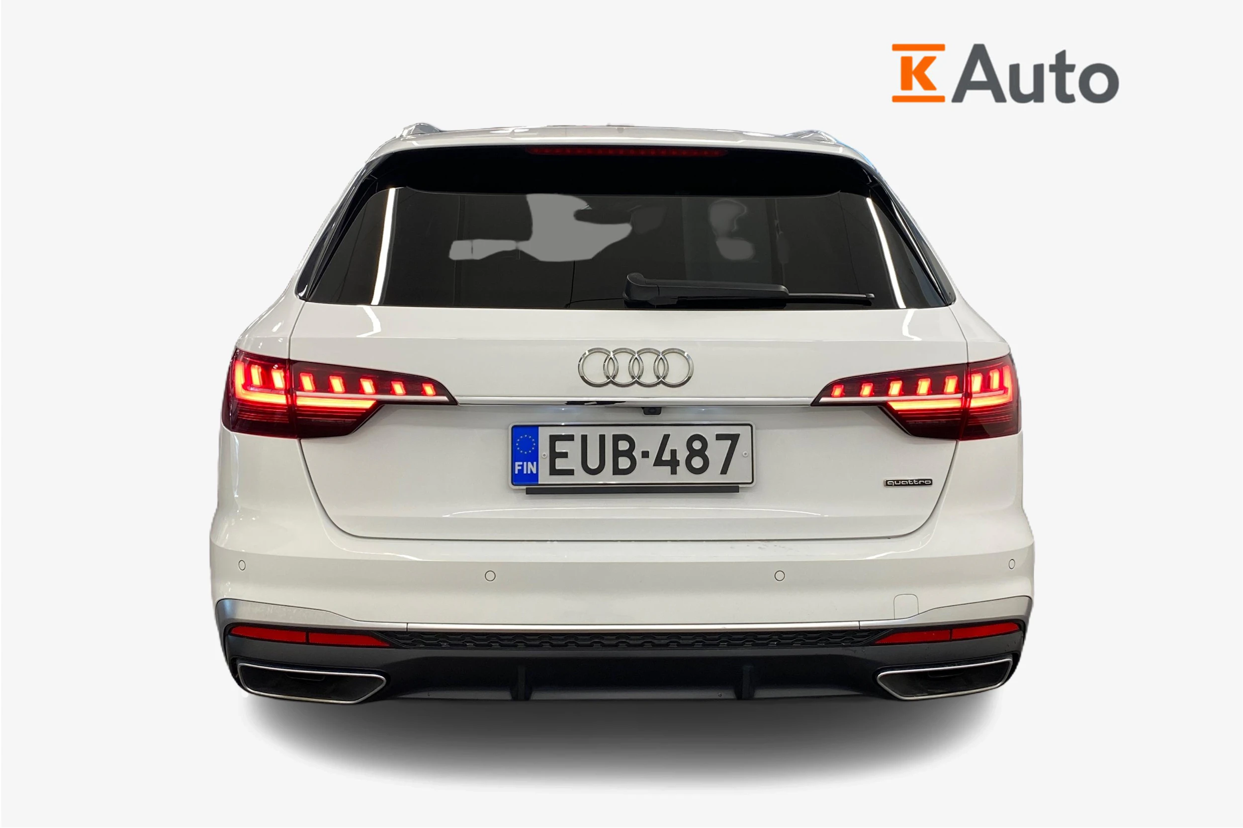 valkoinen Audi A4 2022 kuva 3.