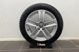 valkoinen Audi A4 2022 kuva 24.