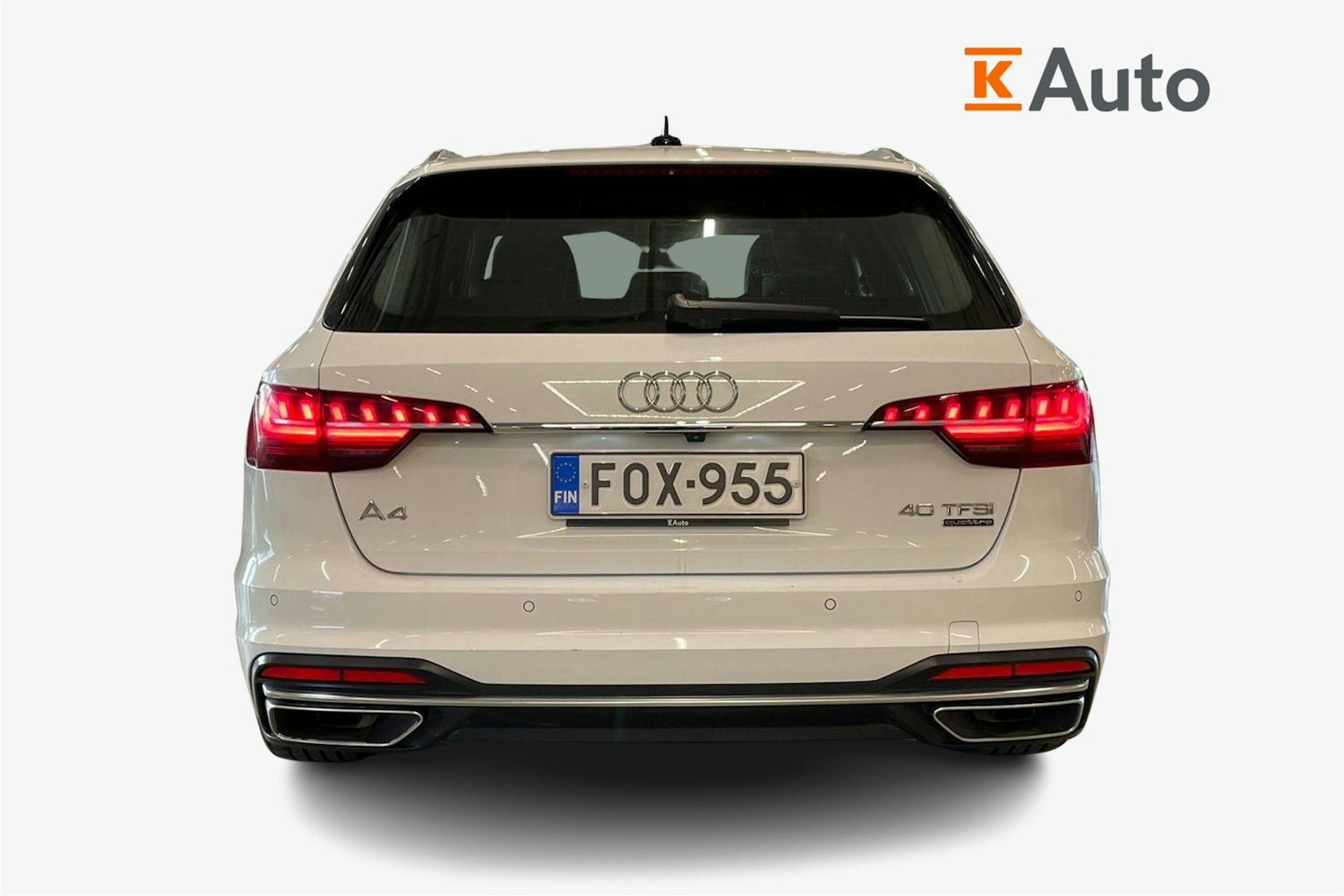 valkoinen Audi A4 2022 kuva 3.