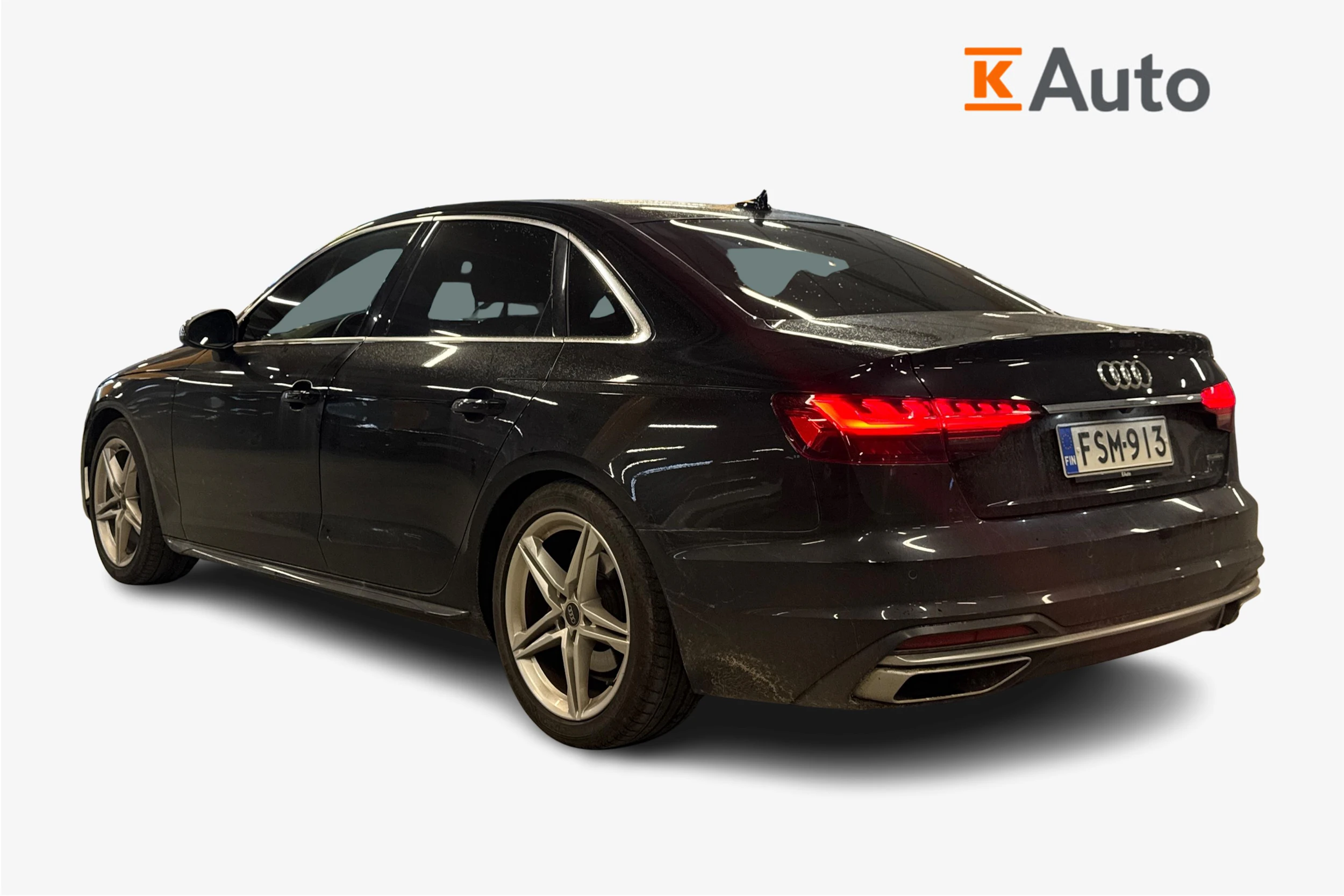 musta Audi A4 2022 kuva 2.