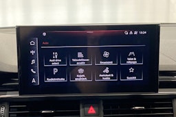 musta Audi A4 2022 kuva 27.
