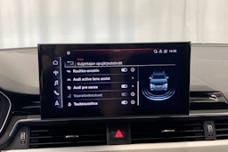musta Audi A4 2022 kuva 30.