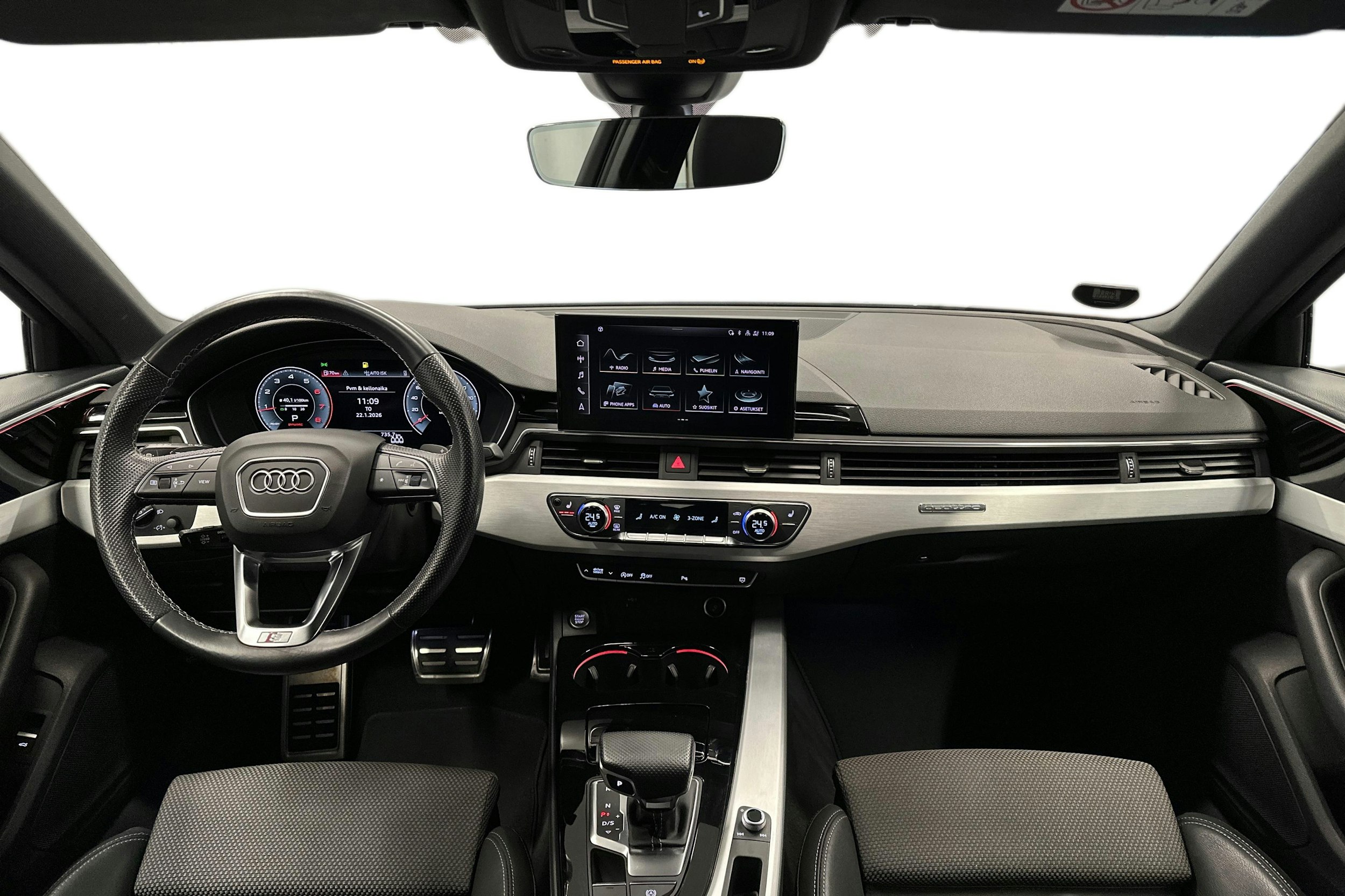 musta Audi A4 2022 kuva 9.