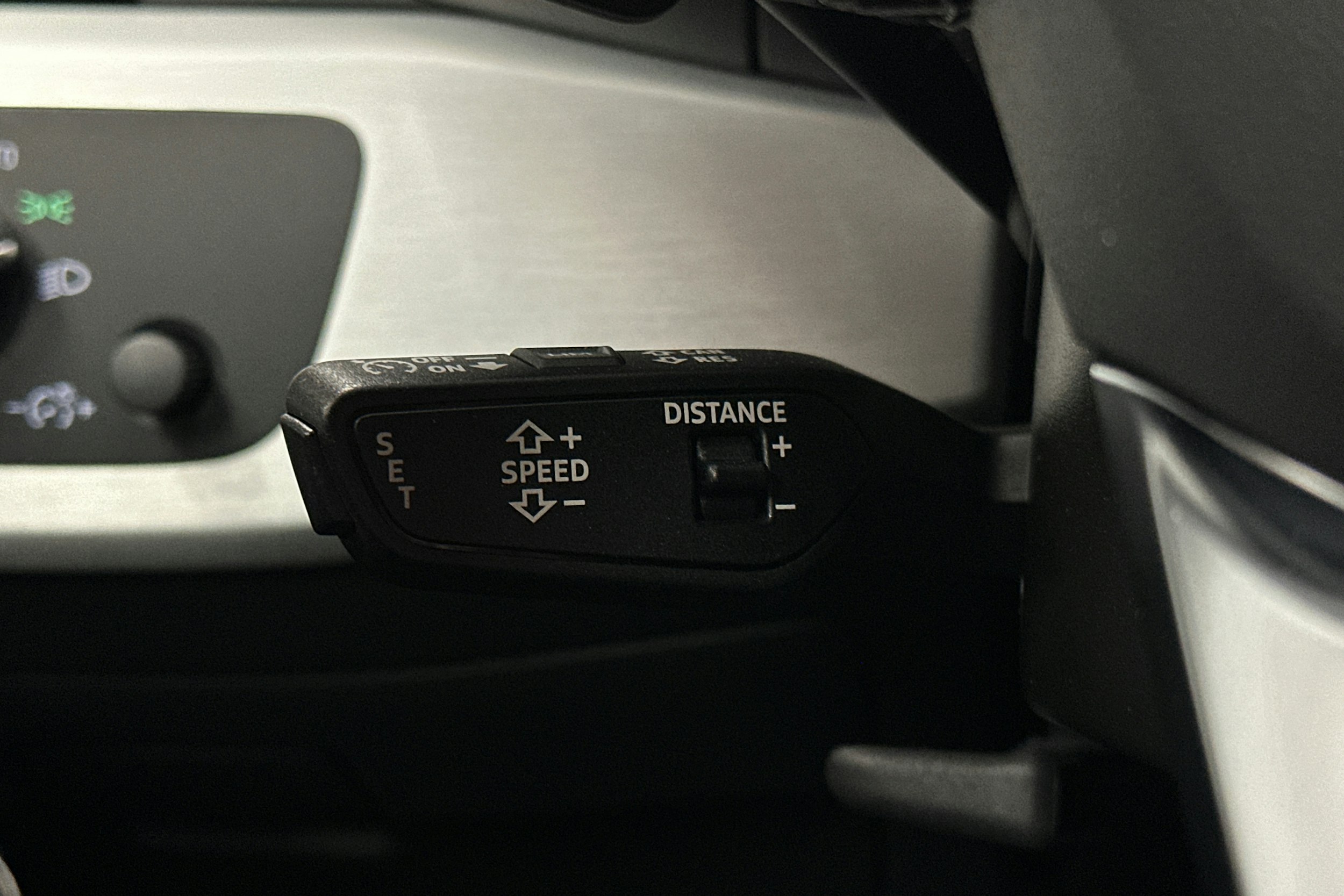 musta Audi A4 2022 kuva 20.