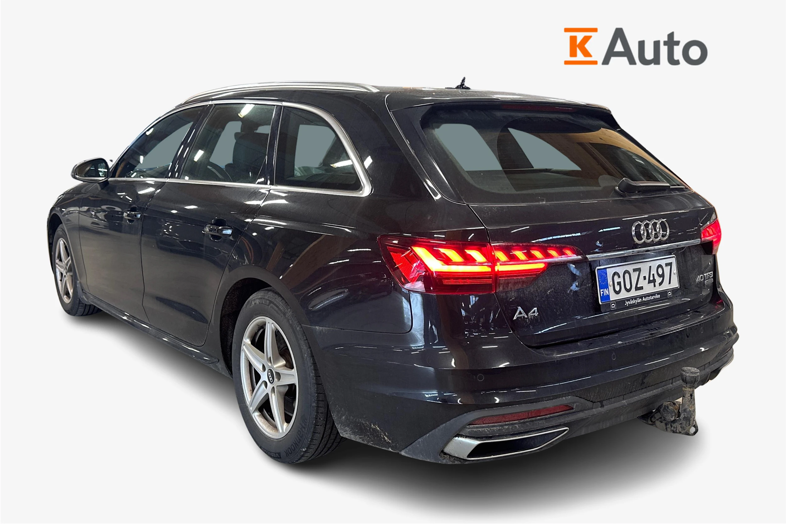 musta Audi A4 2022 kuva 2.