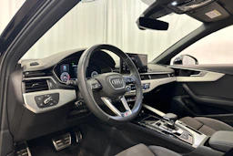 musta Audi A4 2022 kuva 10.