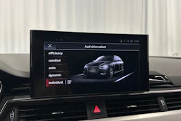 musta Audi A4 2022 kuva 18.