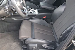 Musta Audi A4 2022 kuva 2.