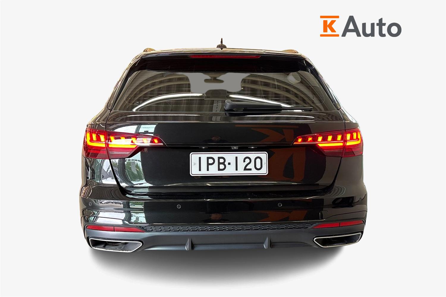 Audi A4 2022, photo 3/27