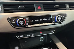 musta Audi A4 2022 kuva 9.