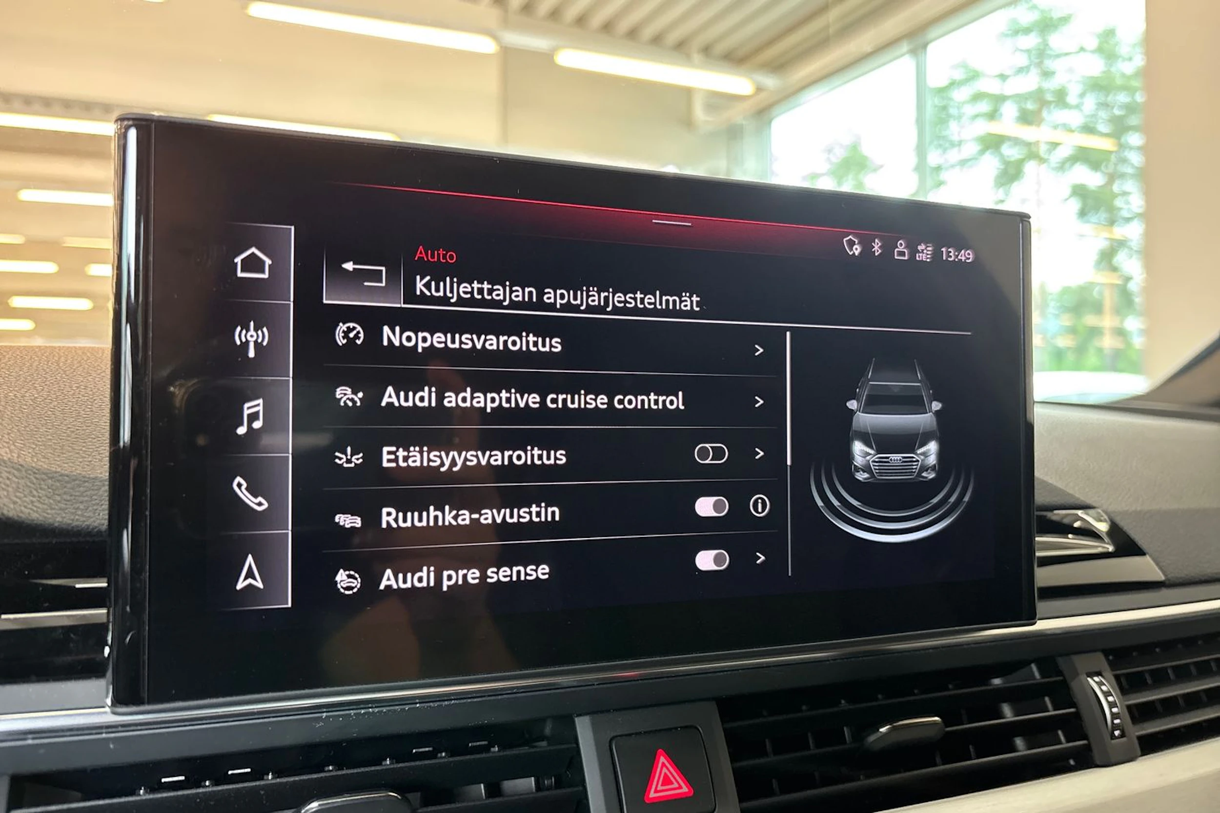 musta Audi A4 2022 kuva 19.