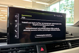 musta Audi A4 2022 kuva 21.
