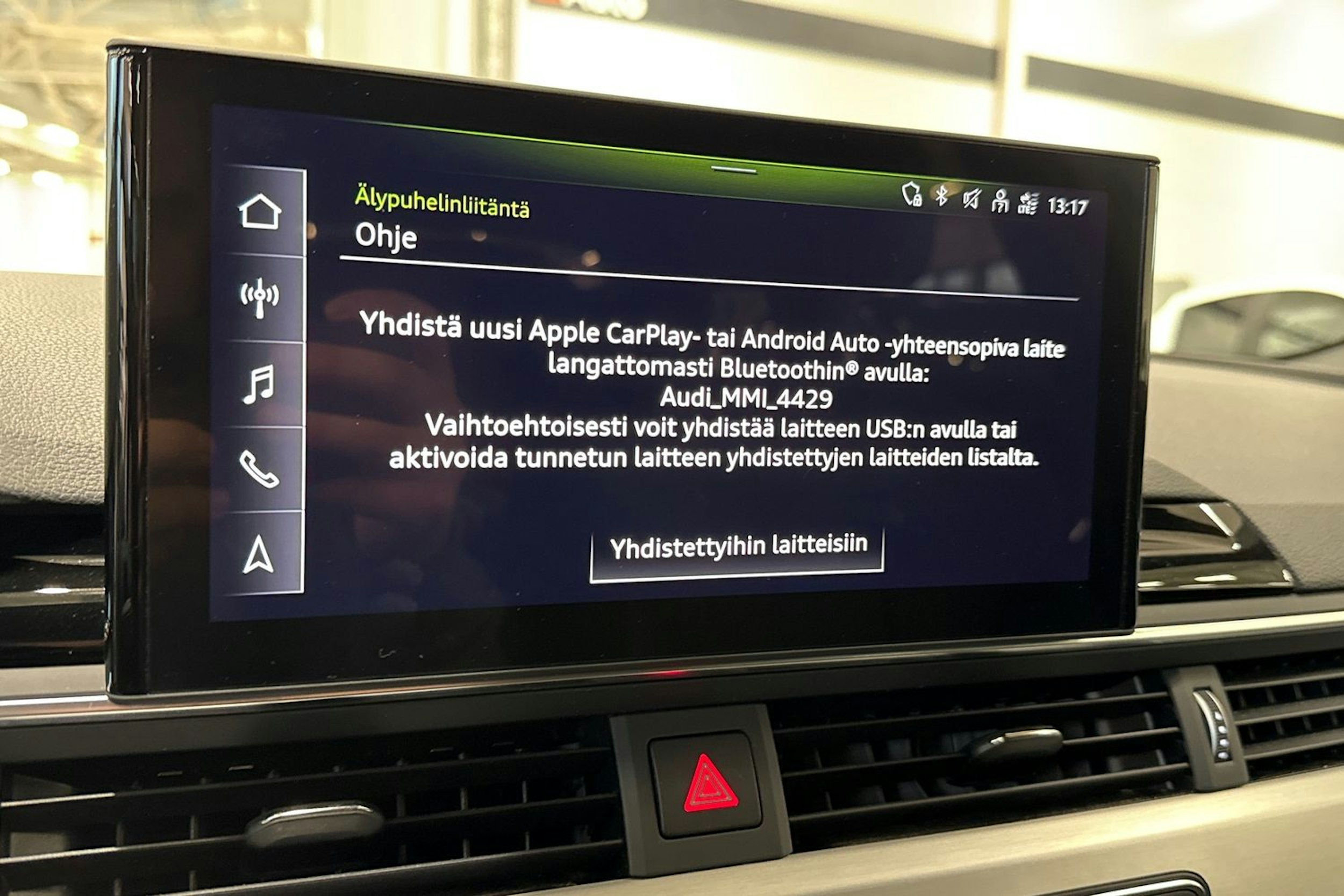 valkoinen Audi A4 2022 kuva 24.