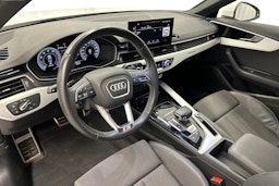 valkoinen Audi A4 2022 kuva 7.
