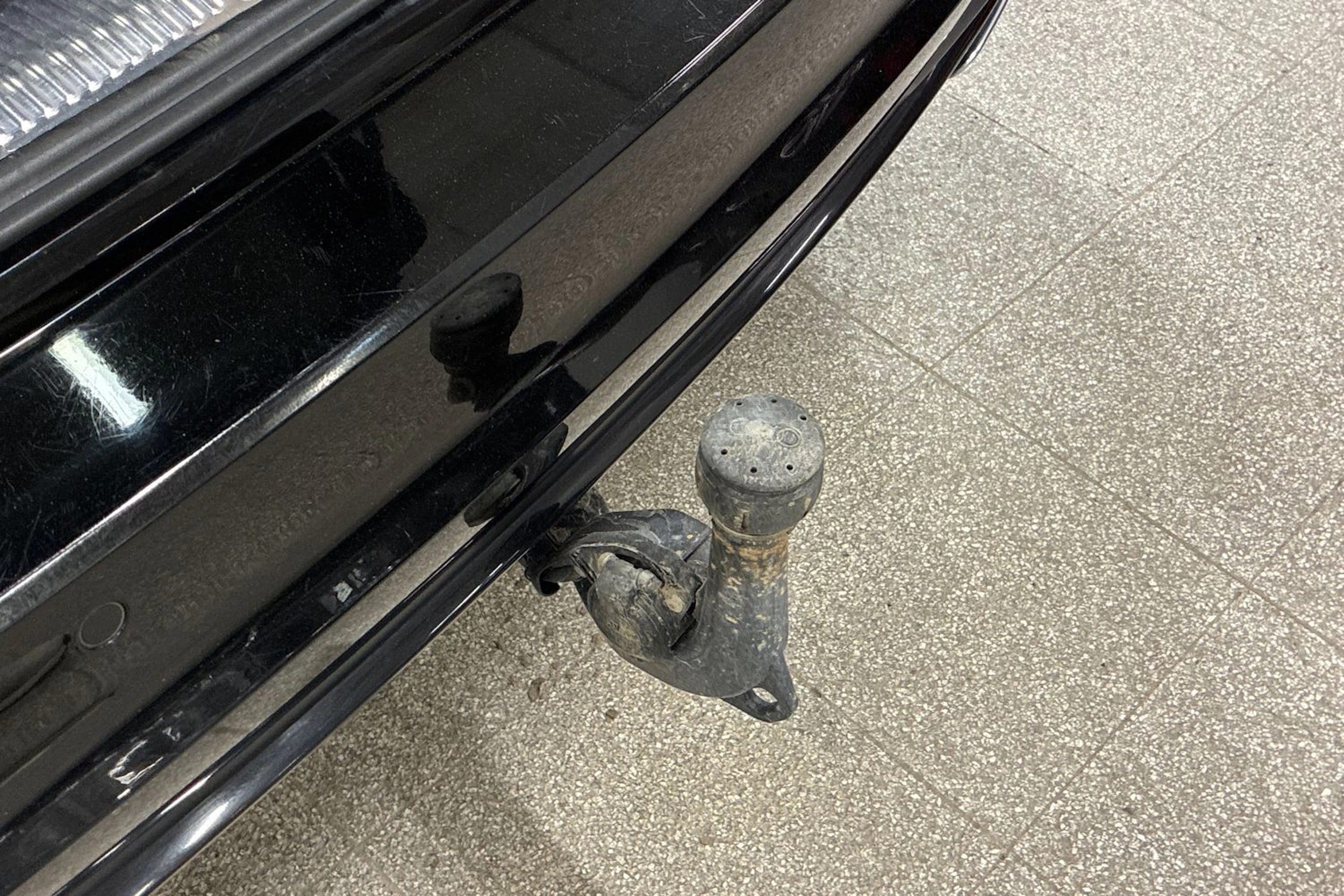 Musta Audi A4 2022 kuva 28.
