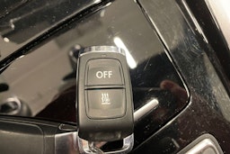 musta Audi A4 2022 kuva 25.