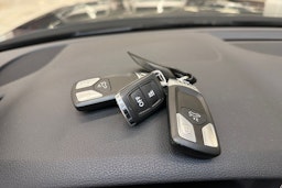 musta Audi A4 2022 kuva 19.