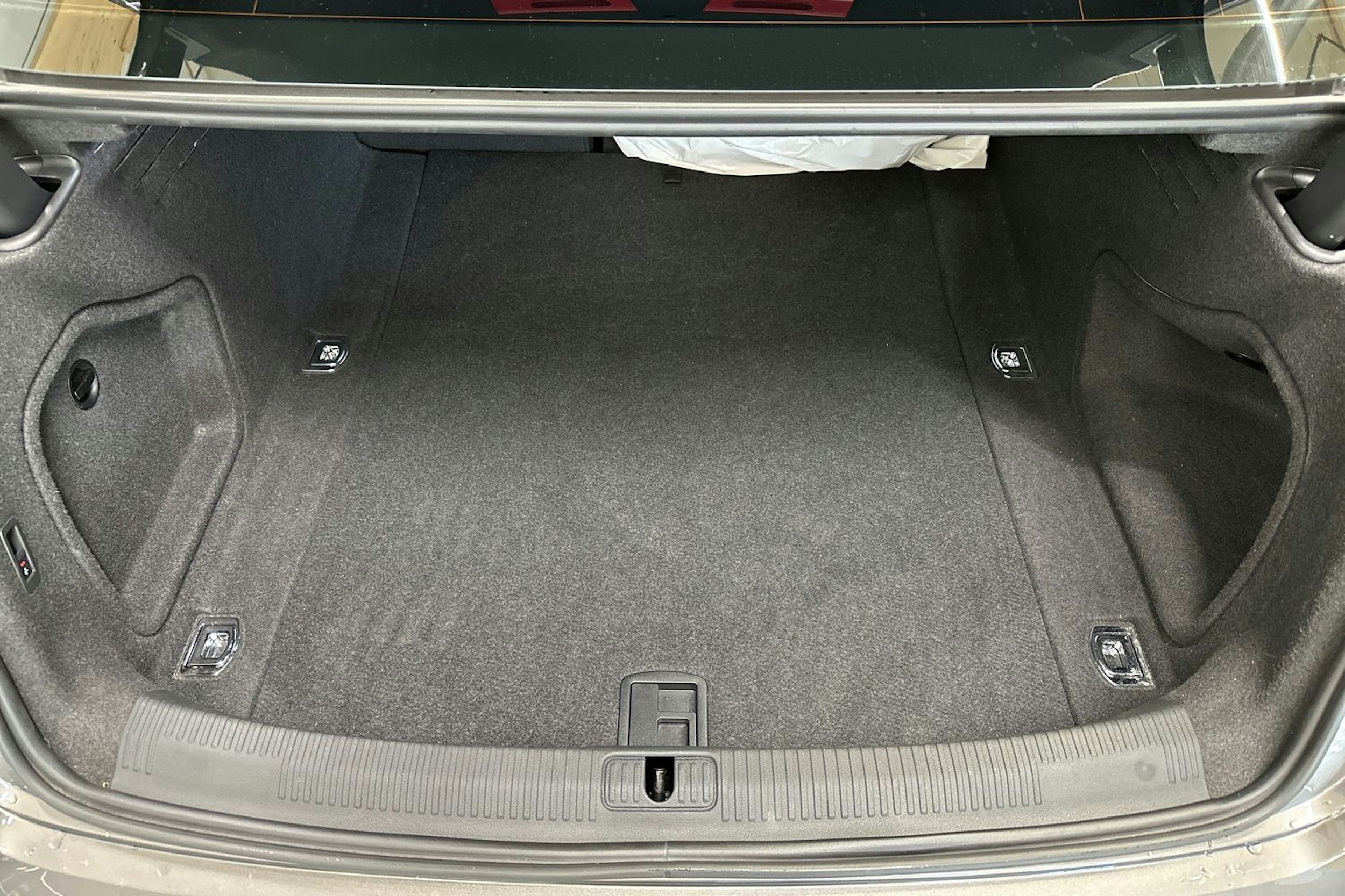 harmaa Audi A4 2022 kuva 25.