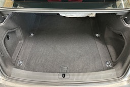 harmaa Audi A4 2022 kuva 25.