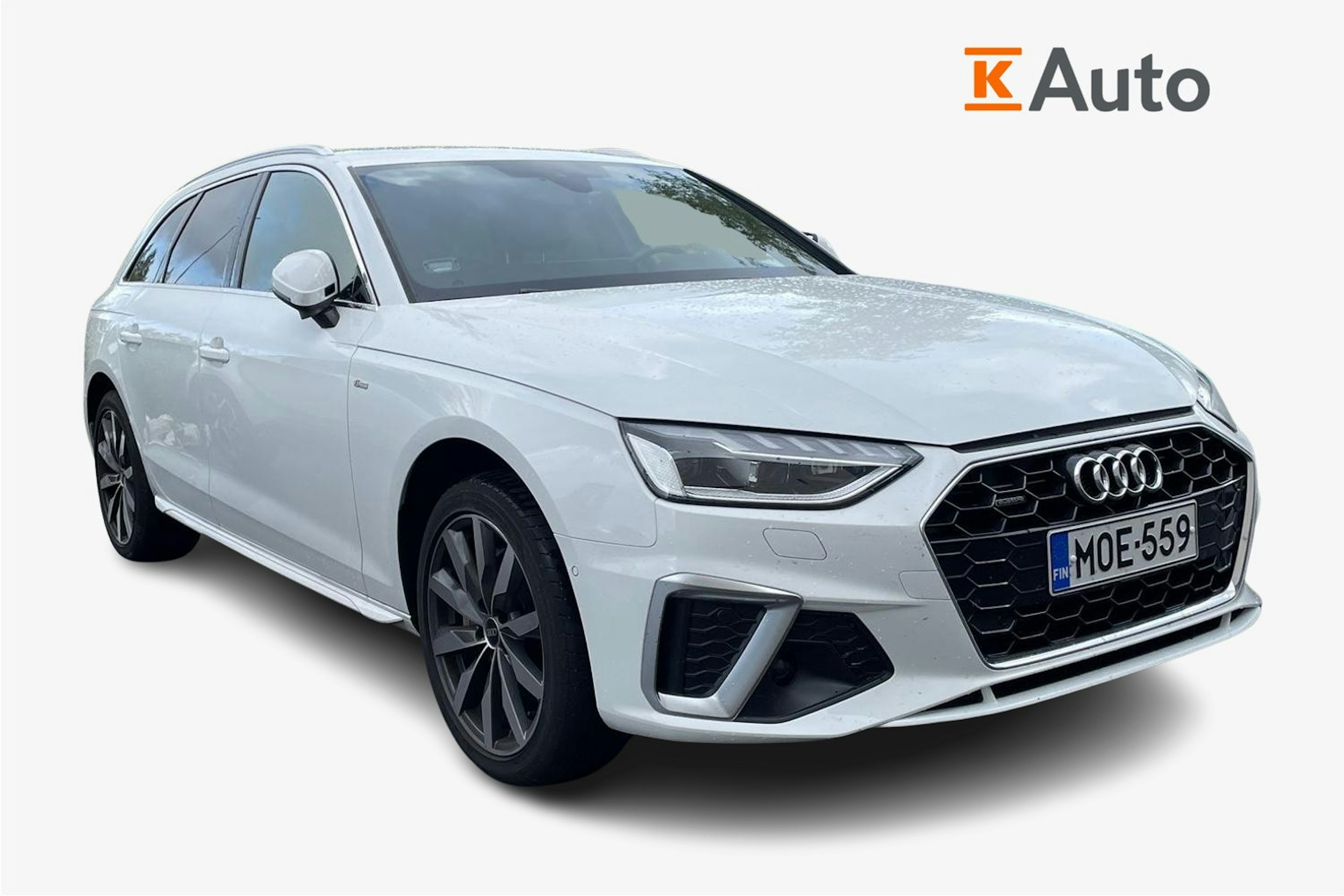 valkoinen Audi A4 2022 kuva 1.