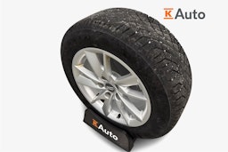 valkoinen Audi A4 2022 kuva 11.