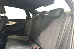 valkoinen Audi A4 2022 kuva 8.