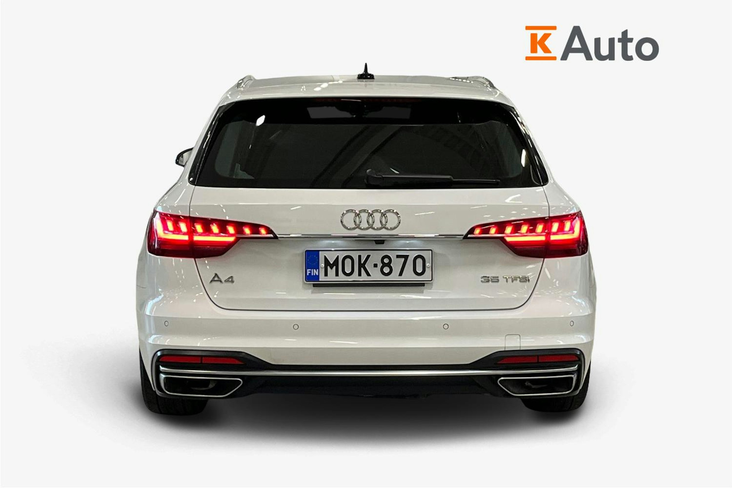 valkoinen Audi A4 2022 kuva 3.