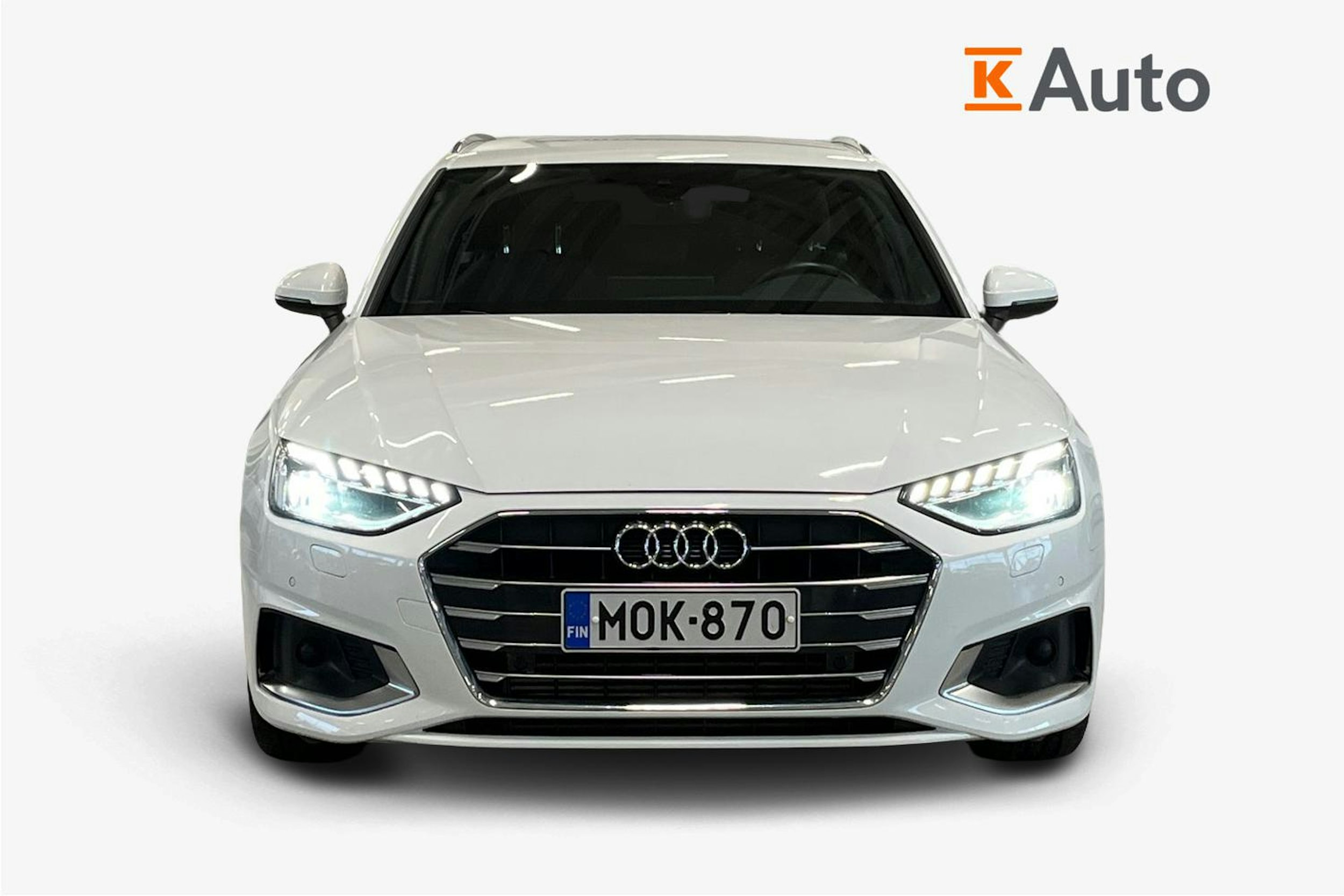 valkoinen Audi A4 2022 kuva 4.