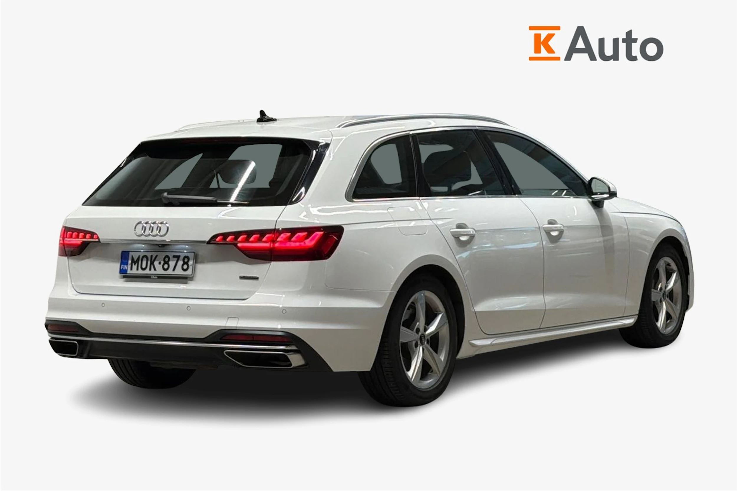 valkoinen Audi A4 2022 kuva 3.