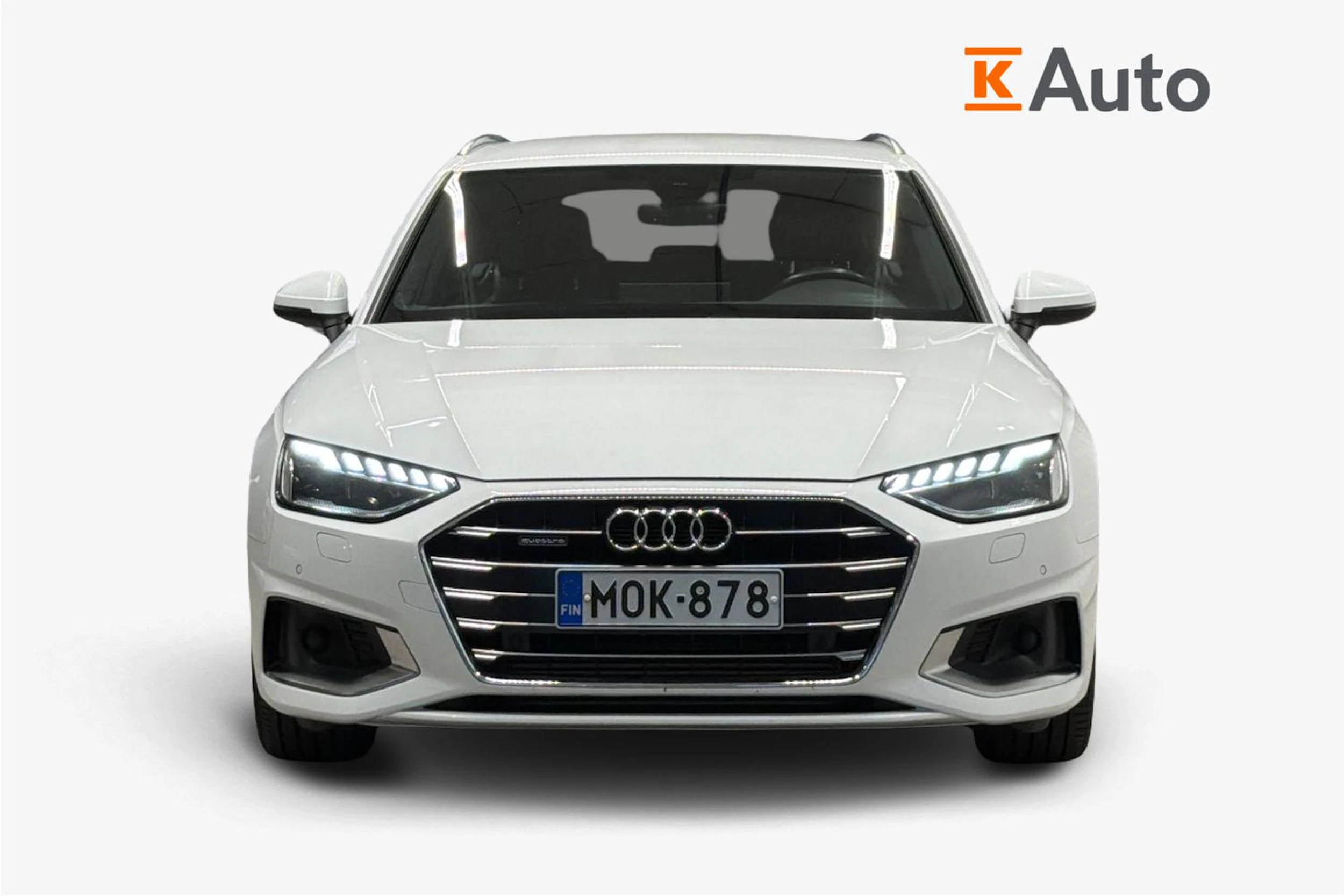 valkoinen Audi A4 2022 kuva 5.