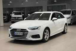 valkoinen Audi A4 2022 kuva 26.