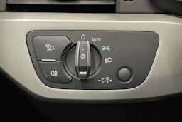 met. vihreä Audi A4 2022 kuva 24.