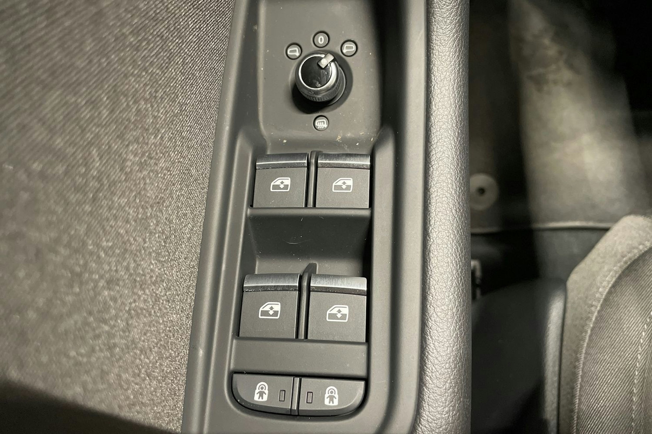 met. vihreä Audi A4 2022 kuva 27.