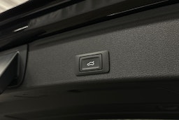 musta Audi A4 2023 kuva 26.