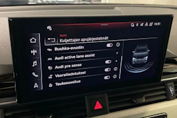 Sininen Audi A4 2022 kuva 25.