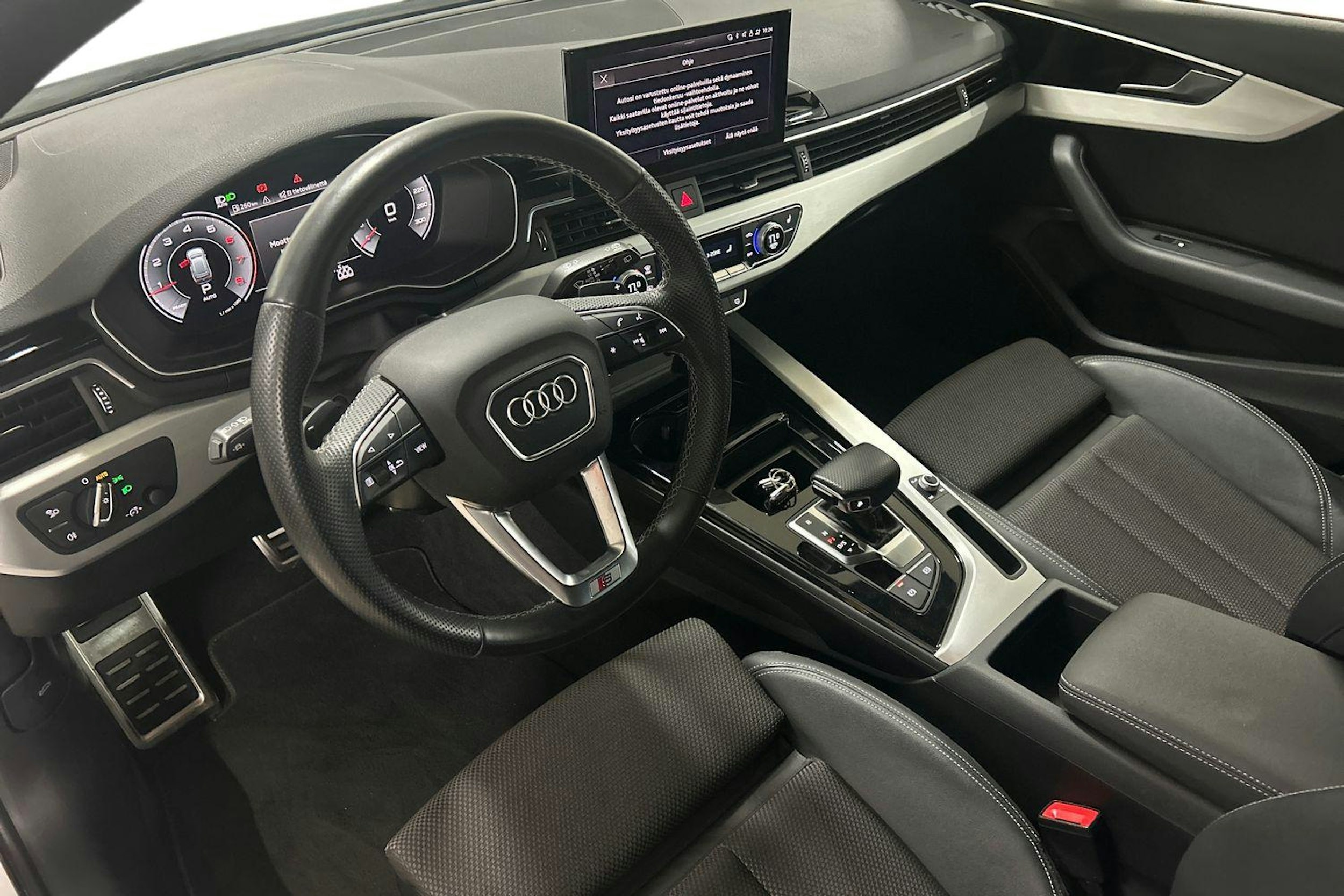 valkoinen Audi A4 2022 kuva 7.