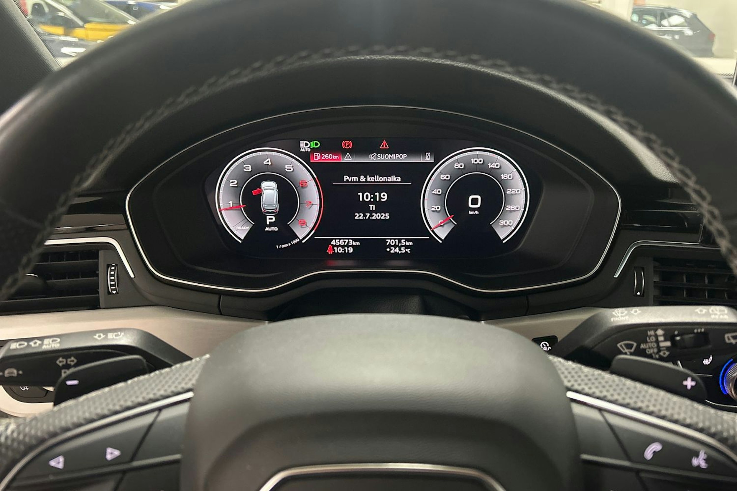 valkoinen Audi A4 2022 kuva 20.
