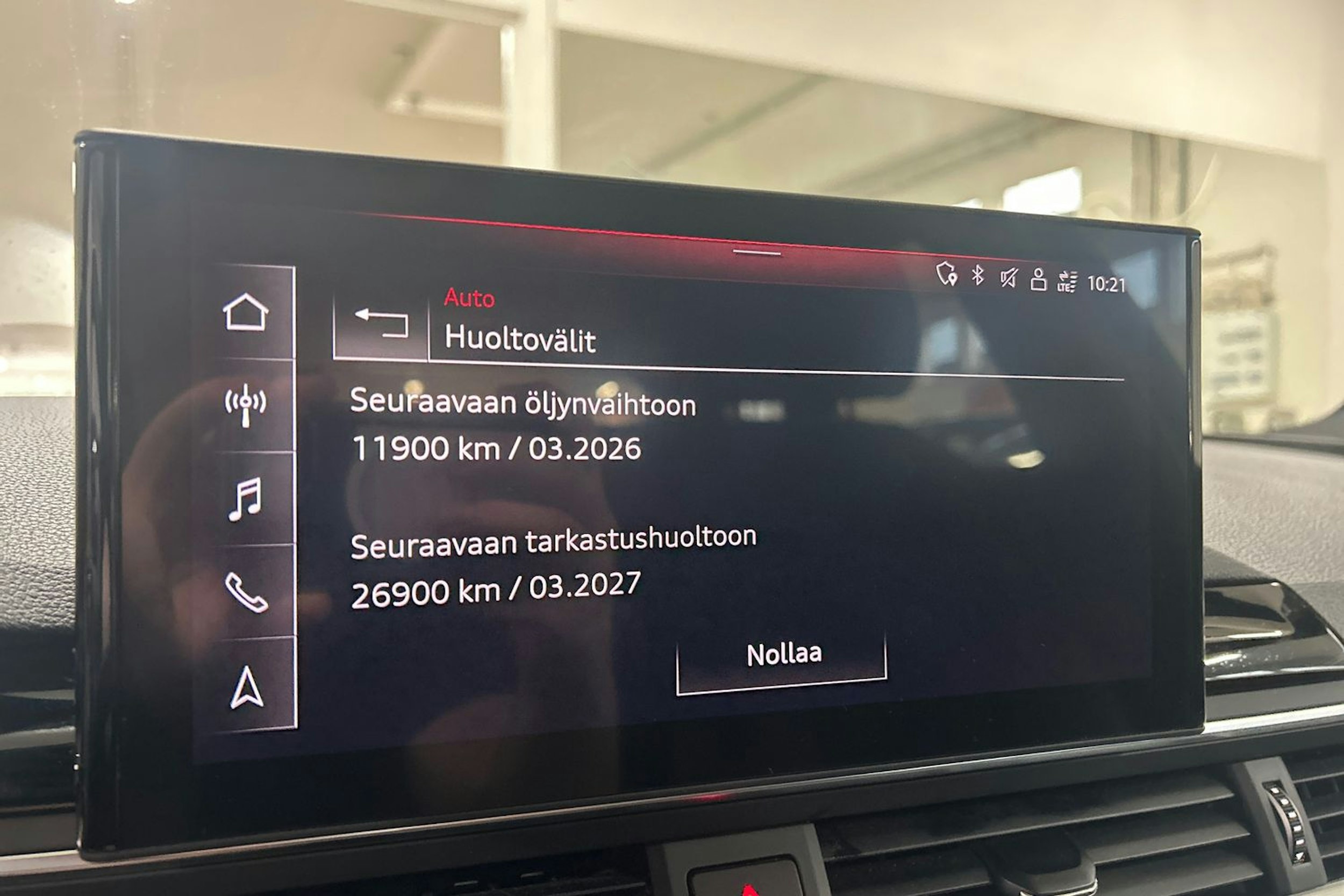 valkoinen Audi A4 2022 kuva 26.