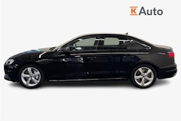 Musta Audi A4 2022 kuva 6.