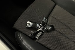 Musta Audi A4 2022 kuva 34.