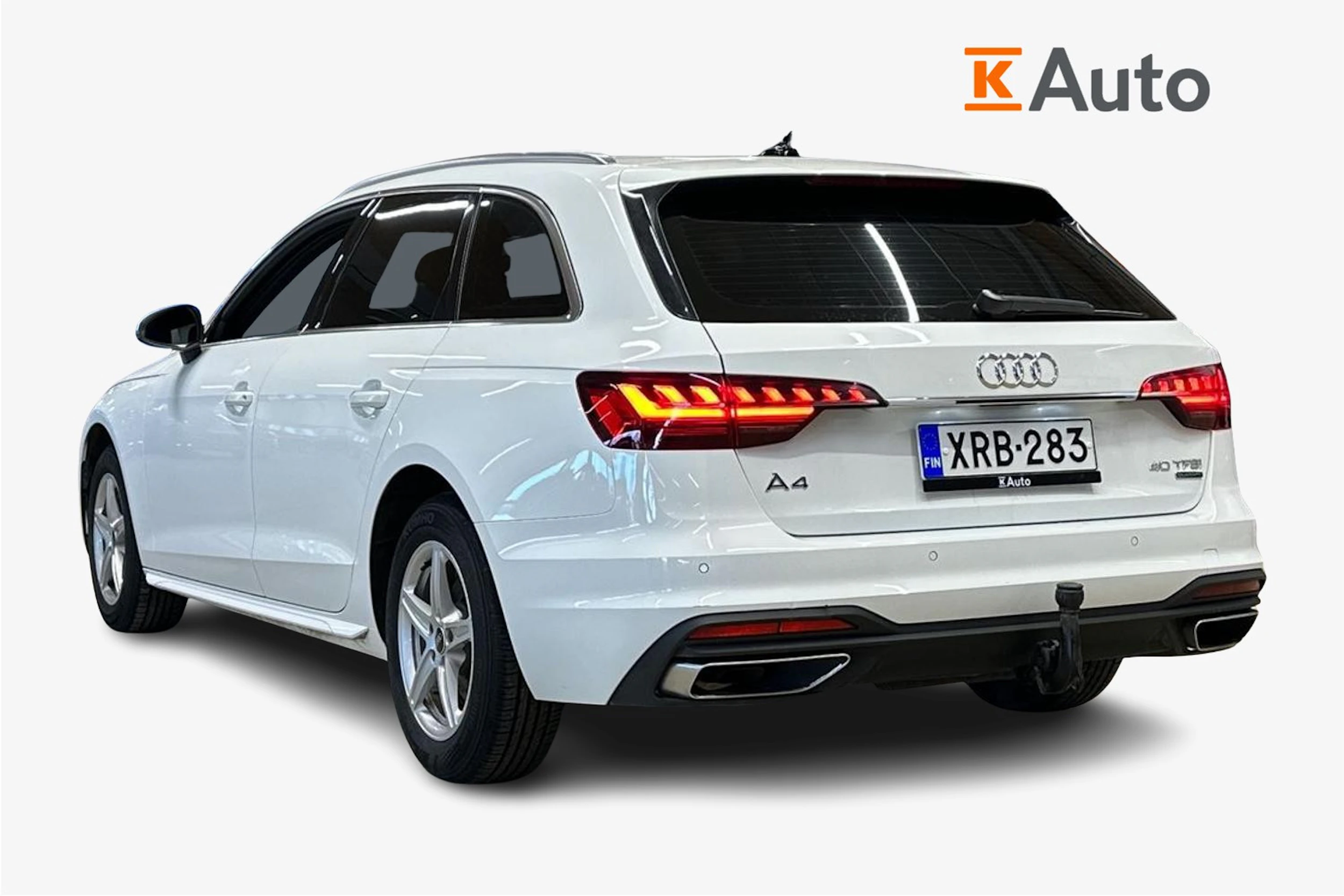 valkoinen Audi A4 2022 kuva 3.