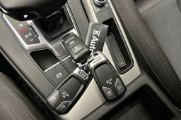 musta Audi A4 2022 kuva 21.