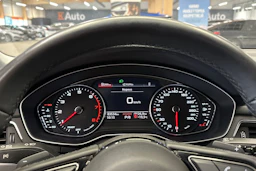 musta Audi A4 2022 kuva 22.
