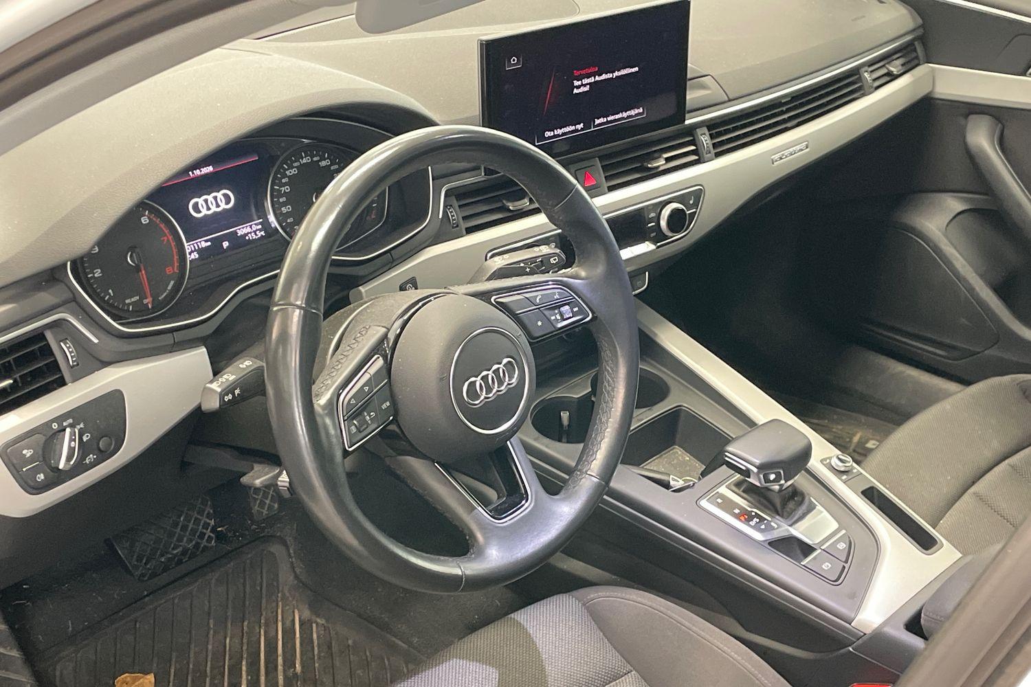 Audi A4 2022, bild 3/3