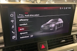 valkoinen Audi A4 2022 kuva 20.