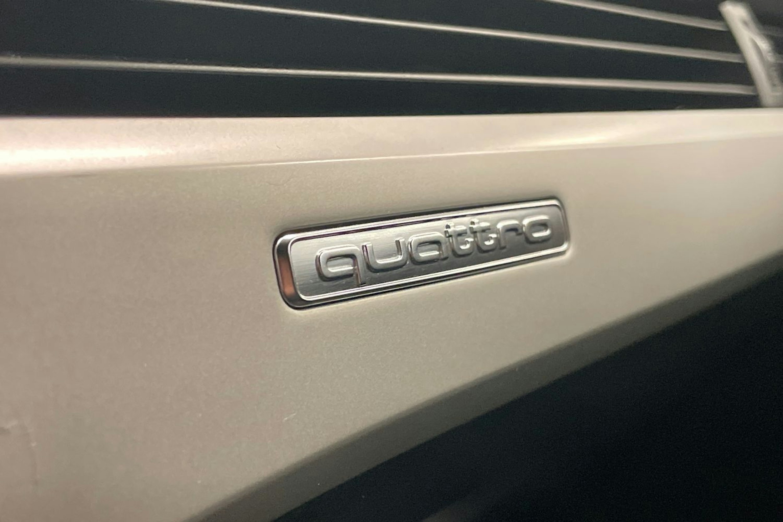 valkoinen Audi A4 2022 kuva 22.