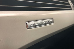 valkoinen Audi A4 2022 kuva 22.