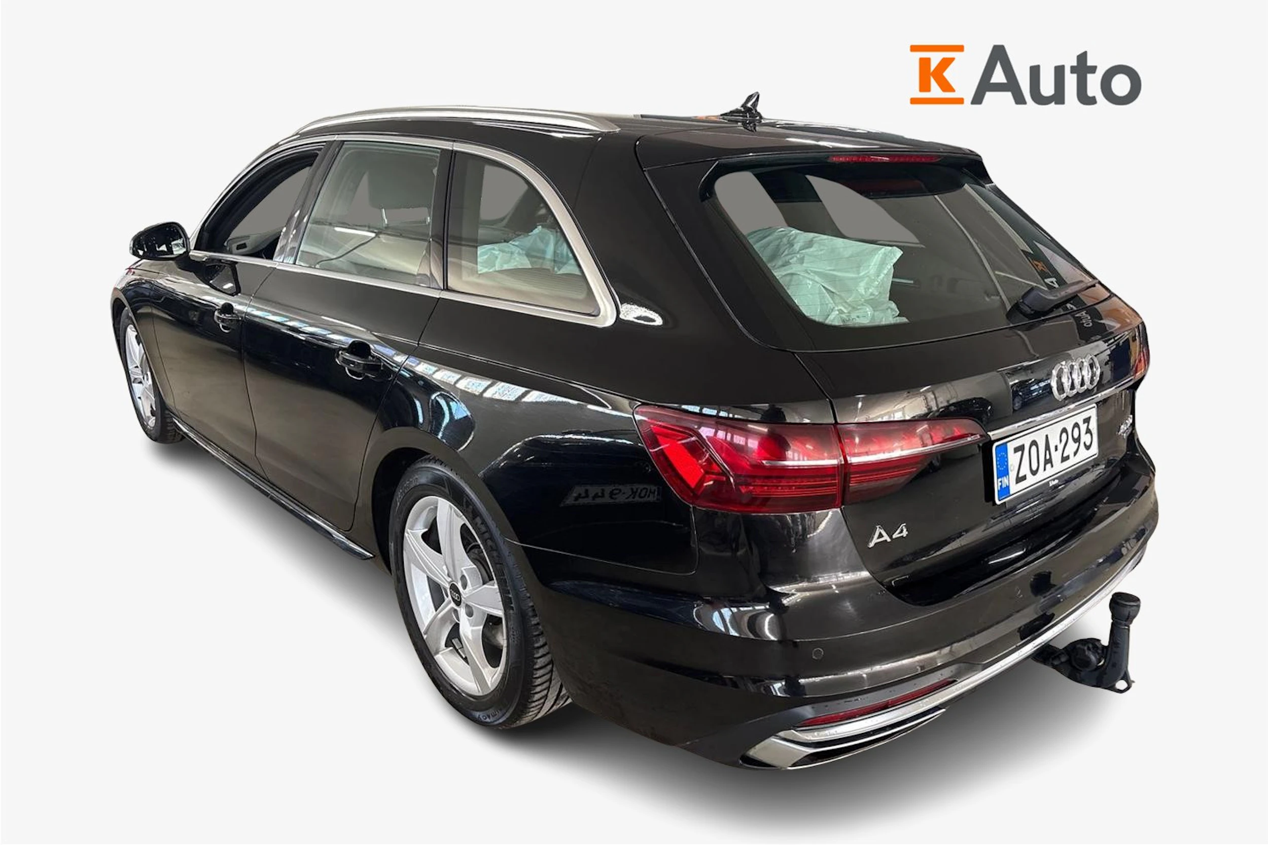 musta Audi A4 2022 kuva 2.